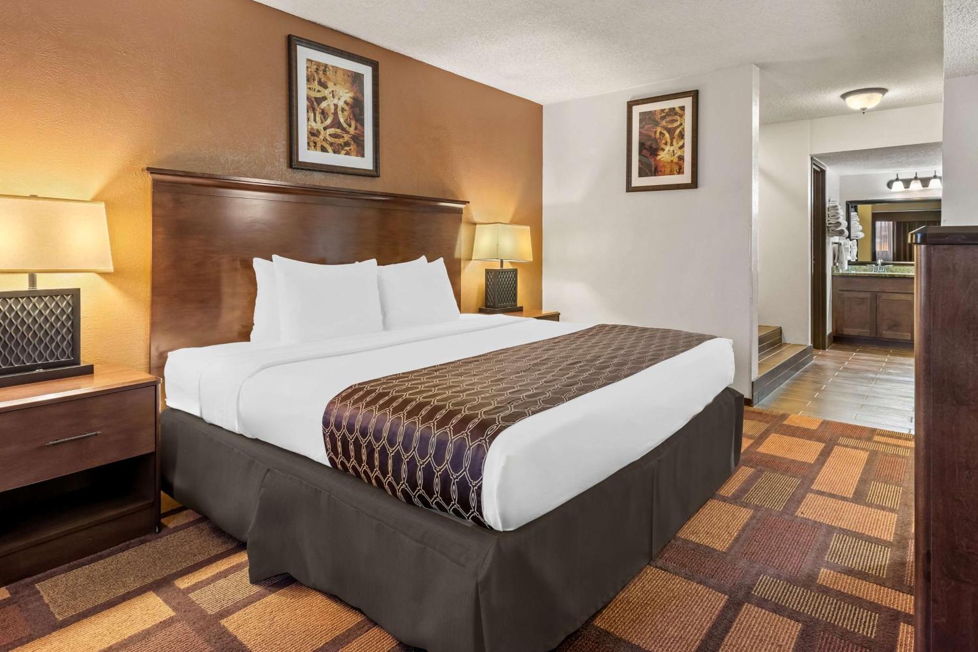 Best Western Tower West Lodge Джиллетт Экстерьер фото